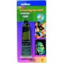 Green smudgeproof cream make up